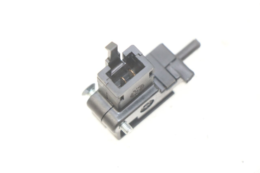 photo de CLUTCH SWITCH YAMAHA FZS FAZER 600 (1998 - 2001) - Alternative perspective