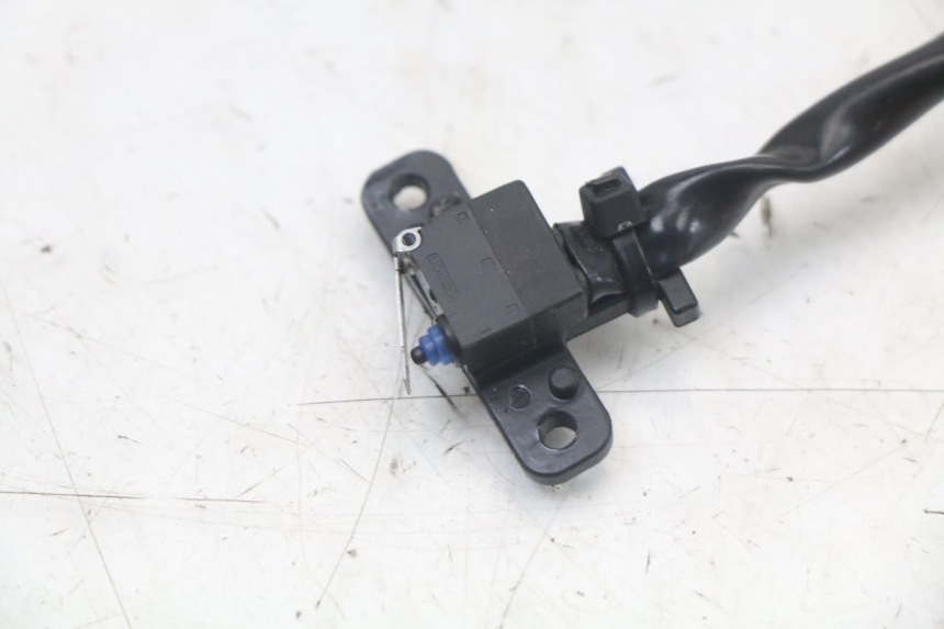 photo de CLUTCH SWITCH ROYAL ENFIELD CONTINENTAL GT 650 (2019 - 2024) - Technical close-up