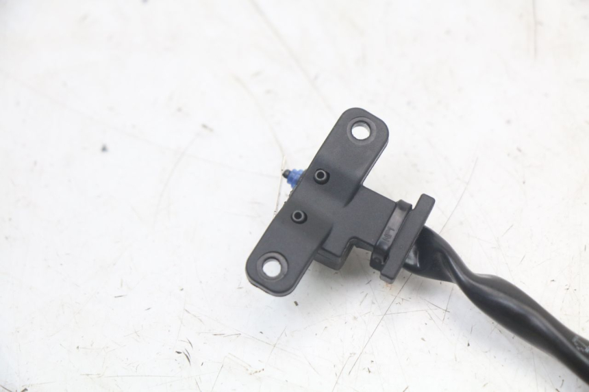 photo de CLUTCH SWITCH ROYAL ENFIELD CONTINENTAL GT 650 (2019 - 2024) - Surface and material condition