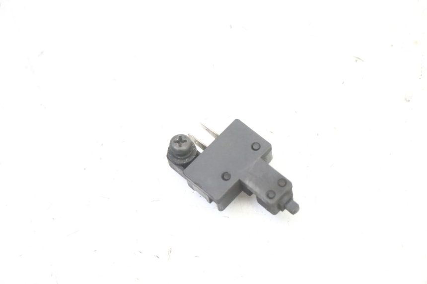 photo de CLUTCH SWITCH HONDA ST PAN EUROPEAN 1300 (2002 - 2013) - Component detail