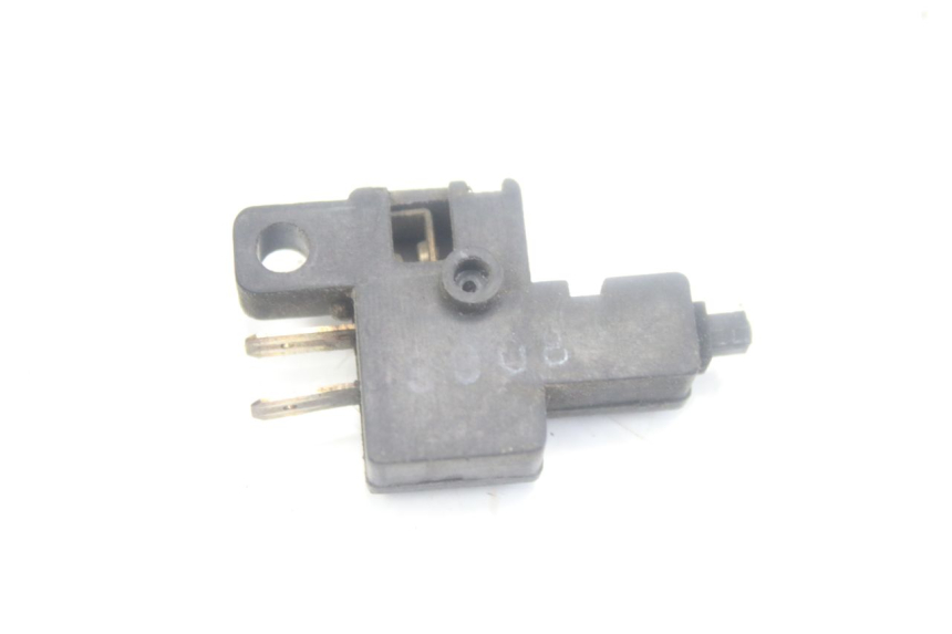 photo de CLUTCH SWITCH HONDA VFR VTEC RC46 800 (2002 - 2013) - Zoom on usage condition