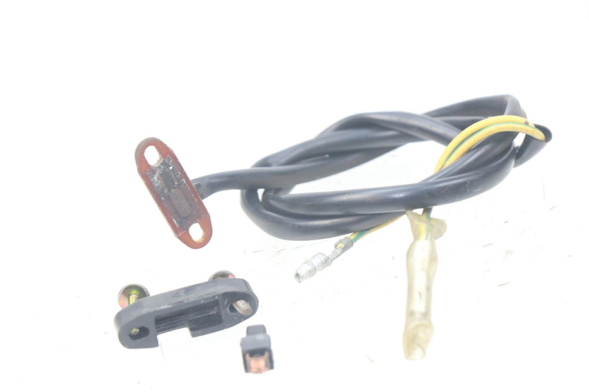 photo de CLUTCH SWITCH SUZUKI XF FREEWIND 650 (1997 - 2003) - Component detail
