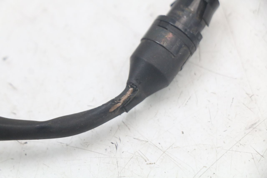 photo de STOP LIGHT SWITCH QUADRO 3D S 350 (2013 - 2018) - Technical close-up