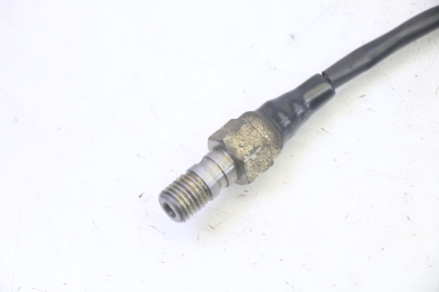 photo de REAR STOP LIGHT SWITCH ADIVA AD3 300 (2014 - 2020) - Zoom on usage condition