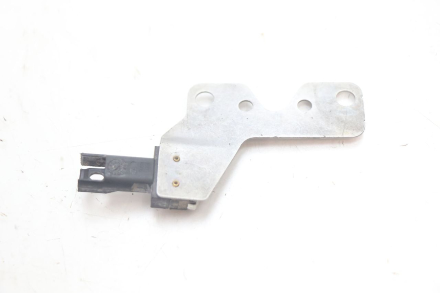 photo de REAR STOP LIGHT SWITCH BMW C SPORT 650 (2015 - 2021) - Alternative perspective