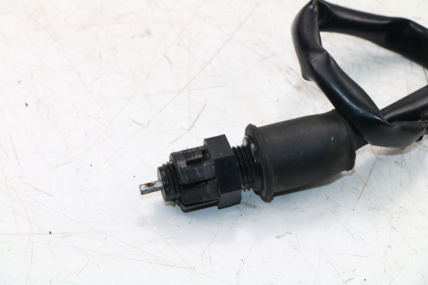 photo de REAR STOP LIGHT SWITCH KAWASAKI ER-6 ER6 N ABS 650 (2005 - 2009) - Component detail