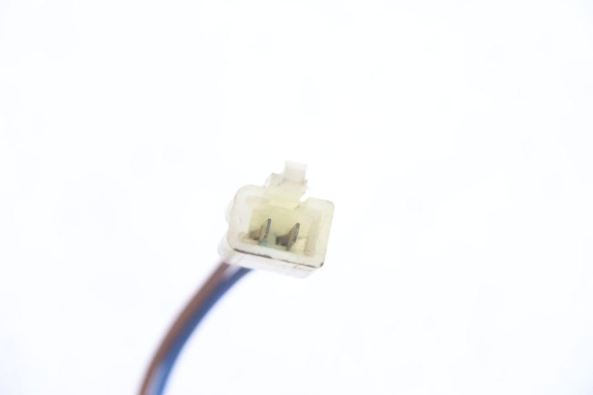 photo de REAR STOP LIGHT SWITCH KAWASAKI ER-6 ER6 N 650 (2005 - 2009) - Alternative perspective