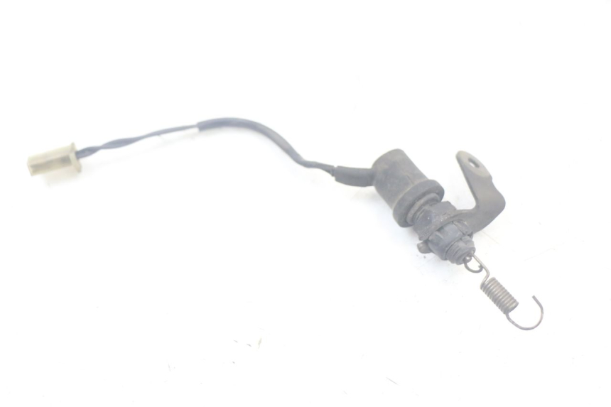 photo de REAR BRAKE LIGHT SWITCH YAMAHA FJ 3CX 1200 (1986 - 1996) - Zoom on usage condition