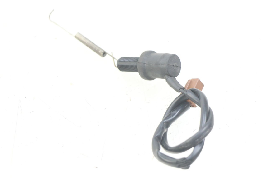 photo de REAR BRAKE LIGHT SWITCH YAMAHA FJR ABS 1300 (2006 - 2012) - Component detail