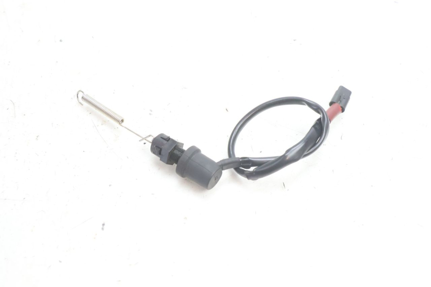 photo de REAR STOP LIGHT SWITCH YAMAHA FZ8 800 (2010 - 2016) - Alternative perspective