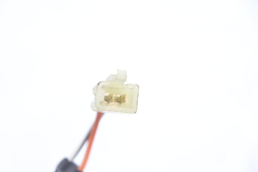 photo de REAR STOP LIGHT SWITCH SUZUKI GSR 600 (2005 - 2012) - Technical close-up