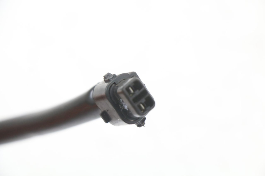 photo de REAR STOP LIGHT SWITCH KAWASAKI NINJA 400 (2018 - 2023) - Technical close-up