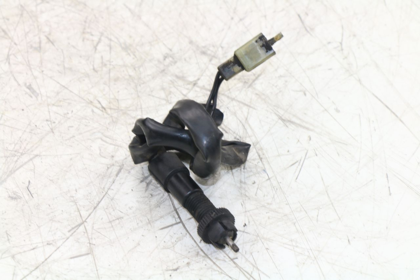 photo de REAR STOP LIGHT SWITCH HONDA NTV REVERSE 650 (1993 - 1994) - Main view