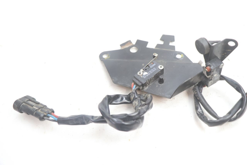 photo de REAR STOP LIGHT SWITCH CAN-AM SPYDER RS 1000 (2008 - 2012) - Product overview