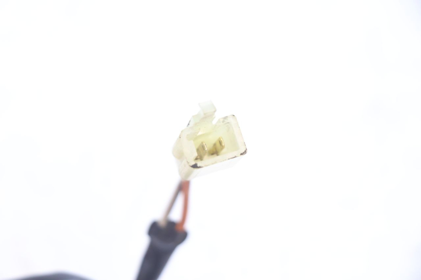 photo de REAR STOP LIGHT SWITCH SUZUKI SV S 650 (2003 - 2009) - Technical close-up