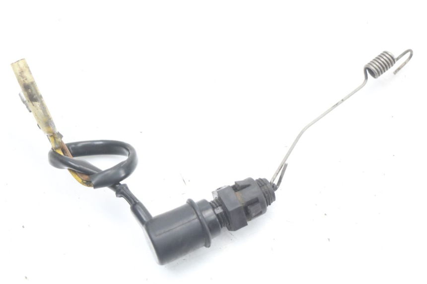 photo de REAR STOP LIGHT SWITCH YAMAHA XJ F 900 (1983 - 1994) - Zoom on usage condition