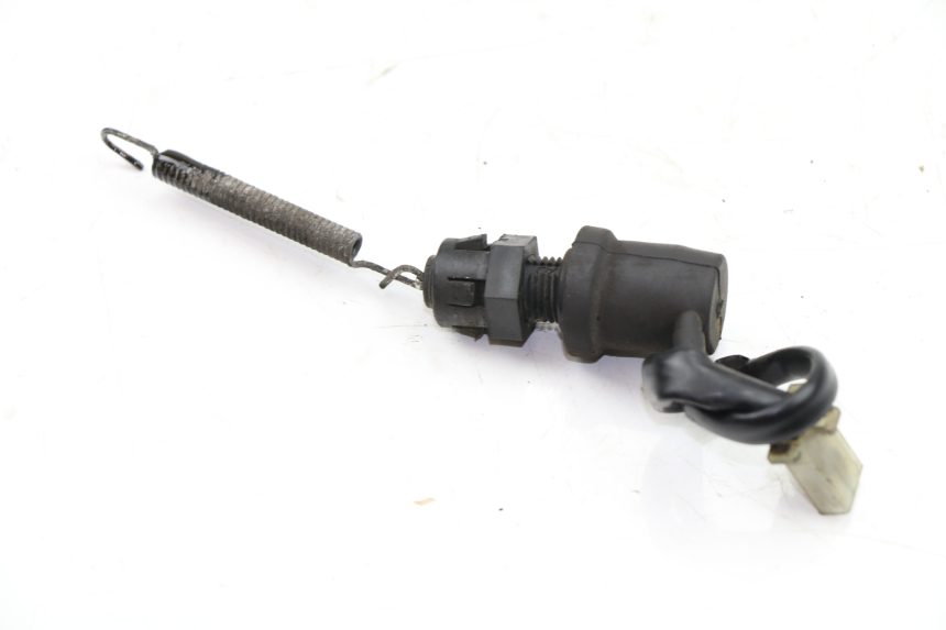 photo de REAR STOP LIGHT SWITCH YAMAHA XJS DIVERSION 600 (2000 - 2003) - Technical close-up