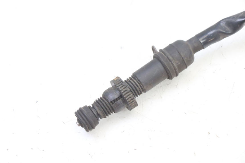 photo de REAR STOP LIGHT SWITCH HONDA XLV VARADERO 125 (2000 - 2006) - Alternative perspective