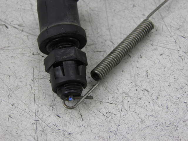 photo de REAR STOP LIGHT SWITCH YAMAHA XJR 1300 (2002 - 2006) - Component detail