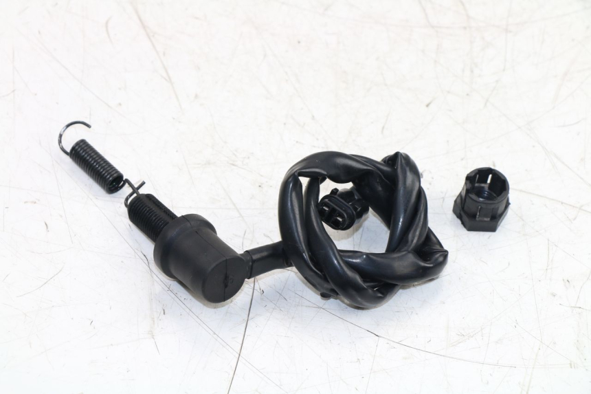 photo de REAR STOP LIGHT SWITCH YAMAHA YZF R6 600 (2010 - 2016) - Component detail