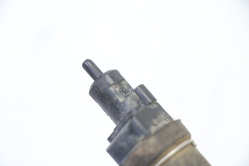 photo de REAR STOP LIGHT SWITCH YAMAHA YFM BRUIN 350 (2003 - 2009) - Alternative perspective
