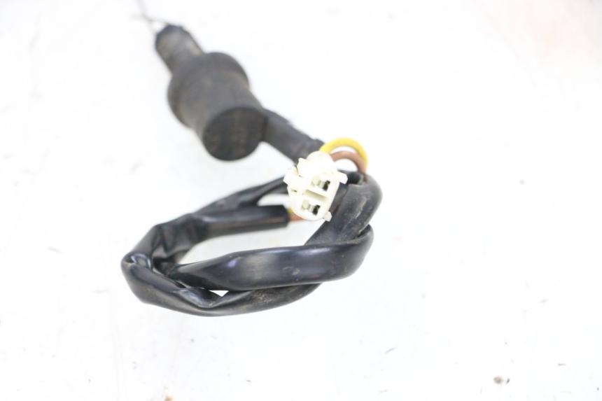 photo de REAR STOP LIGHT SWITCH YAMAHA YFM R RAPTOR 250 (2008 - 2014) - Zoom on usage condition