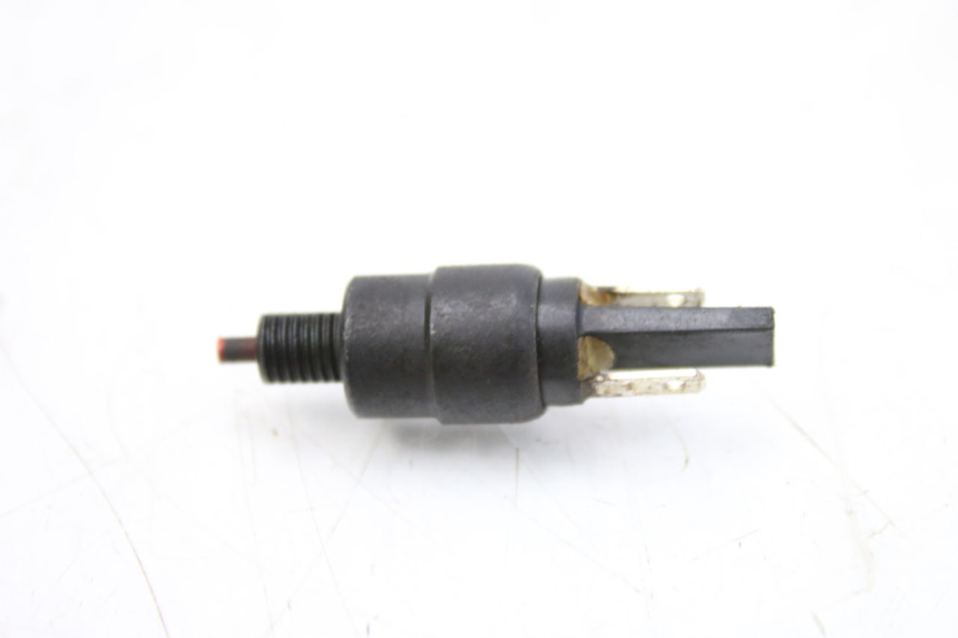 photo de REAR BRAKE LIGHT SWITCH PIAGGIO ZIP 4T 50 (2018 - 2020) - Zoom on usage condition