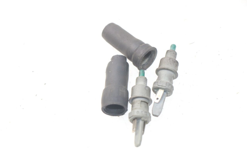 photo de STOP LIGHT SWITCH YAMAHA BW'S 50 (1999 - 2003) - Component detail