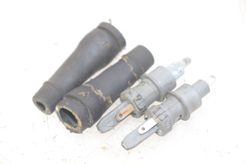 photo de STOP LIGHT SWITCH PEUGEOT CITYSTAR 2T 50 (2018 - 2021) - Main view