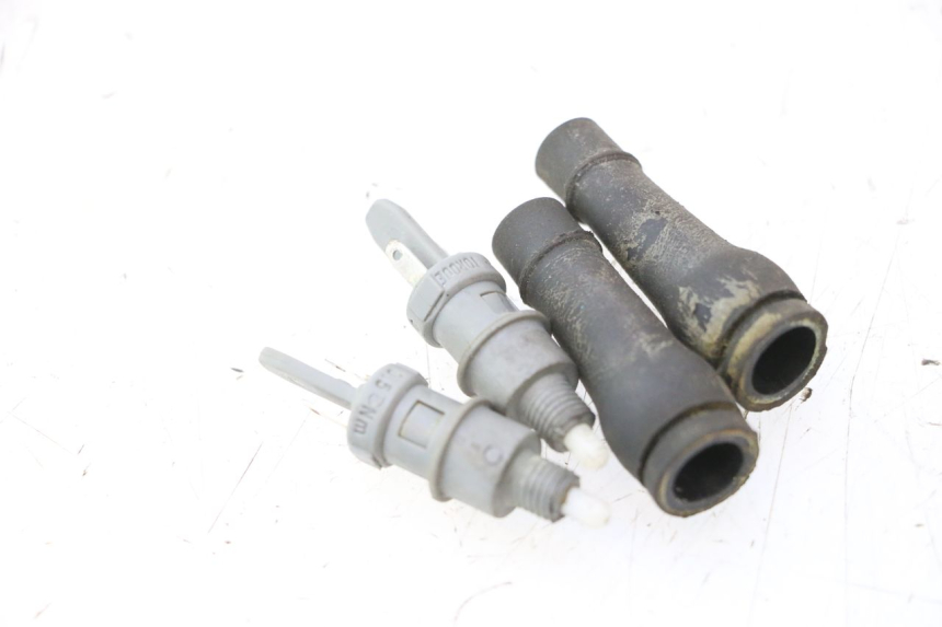 photo de STOP LIGHT SWITCH PEUGEOT CITYSTAR 2T 50 (2018 - 2021) - Component detail