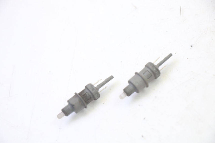 photo de STOP LIGHT SWITCH PEUGEOT CITYSTAR 50 (2013 - 2017) - Main view