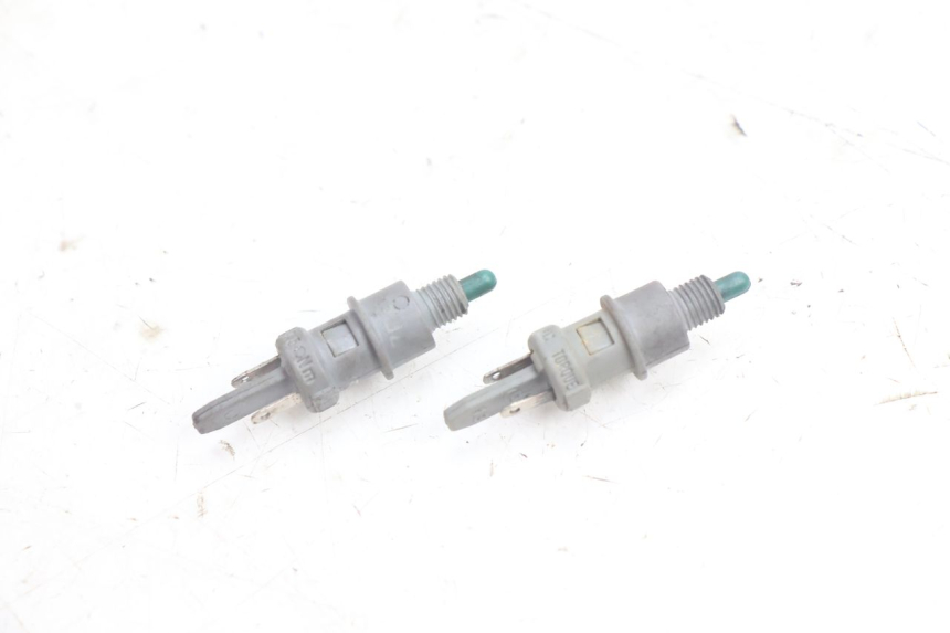 photo de STOP LIGHT SWITCH MBK DAKOTA 50 (2003 - 2008) - Component detail