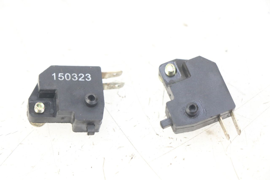 photo de STOP LIGHT SWITCH PEUGEOT DJANGO 2T 50 (2014 - 2019) - Component detail