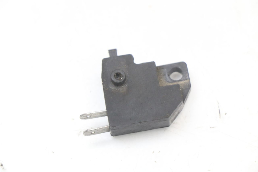 photo de Right brake light switch DAELIM A-FOUR 2T 50 (2005 - 2012) - Zoom on usage condition
