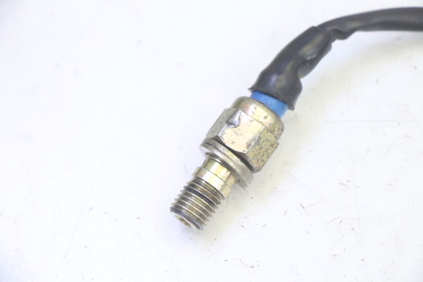 photo de RIGHT STOP LIGHT SWITCH ADIVA AD3 300 (2014 - 2020) - Zoom on usage condition