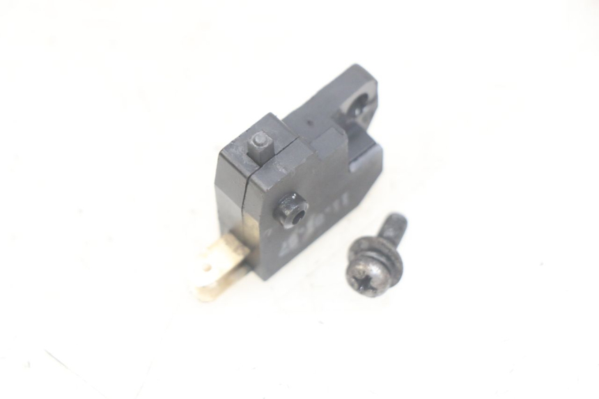 photo de RIGHT BRAKE LIGHT SWITCH KYMCO AGILITY 4T 50 (2005 - 2018) - Component detail