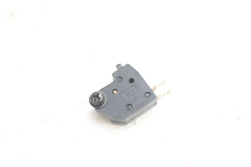 photo de RIGHT STOP LIGHT SWITCH KYMCO AGILITY PREMIUM 50 (2007 - 2010) - Main view