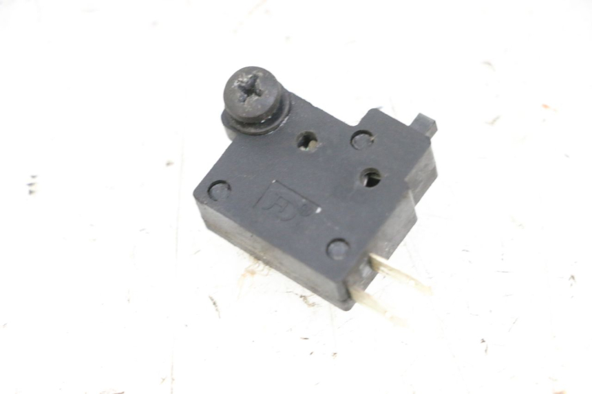 photo de RIGHT STOP LIGHT SWITCH MAG POWER BOMBERS 4T 50 (2016 - 2026) - Main view