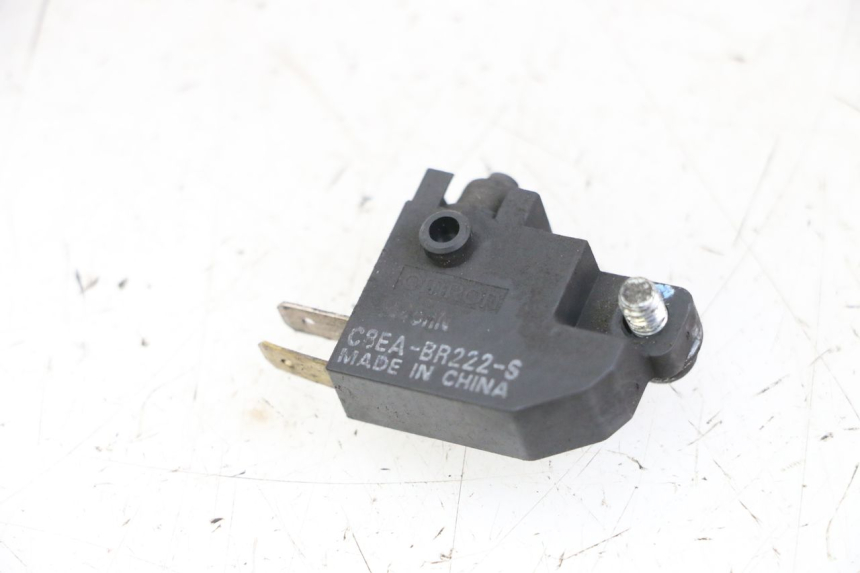 photo de RIGHT STOP LIGHT SWITCH SUZUKI BURGMAN 125 (2015 - 2017) - Main view