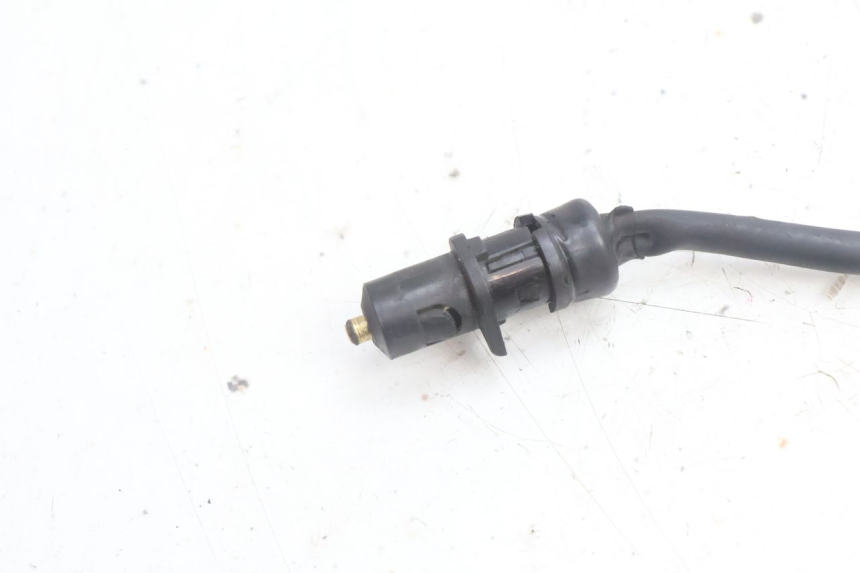 photo de RIGHT BRAKE LIGHT SWITCH YAMAHA BW'S BWS 125 (2010 - 2013) - Zoom on usage condition