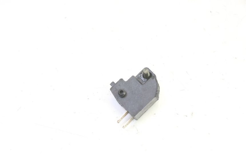 photo de RIGHT STOP LIGHT SWITCH SKYTEAM DAX REPLICA 110 (2005 - 2015) - Zoom on usage condition