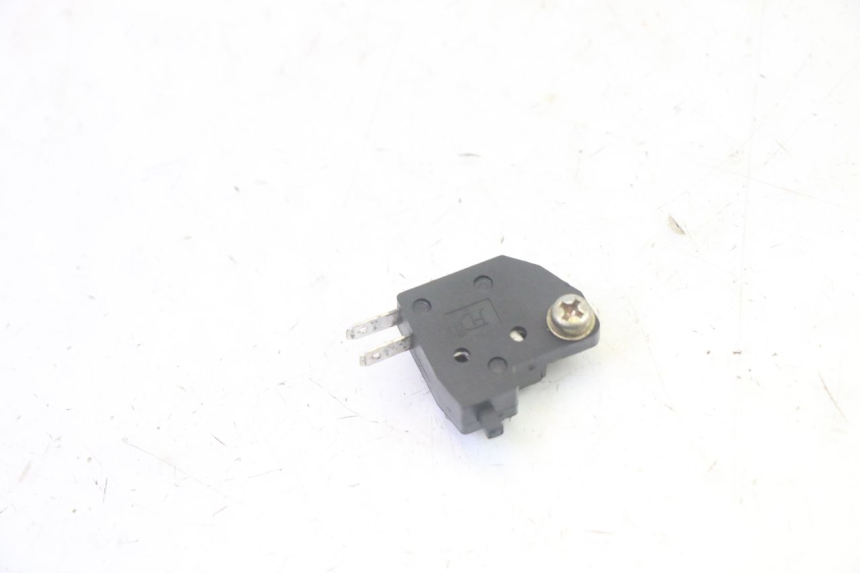 photo de RIGHT STOP LIGHT SWITCH LONGJIA DIGITA 4T 50 (2019 - 2022) - Component detail