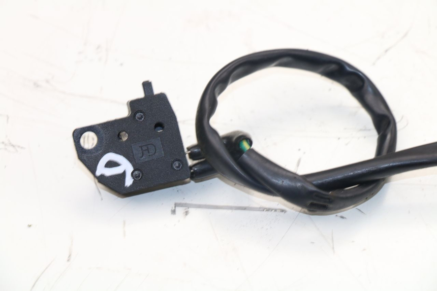 photo de RIGHT STOP LIGHT SWITCH PEUGEOT DJANGO 2T 50 (2014 - 2019) - Component detail