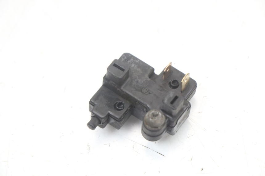 photo de RIGHT BRAKE LIGHT SWITCH YAMAHA FJR ABS 1300 (2006 - 2012) - Main view