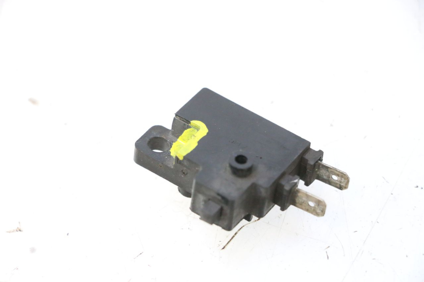 photo de RIGHT STOP LIGHT SWITCH HONDA FJS SILVER WING SILVERWING 400 (2005 - 2008) - Zoom on usage condition