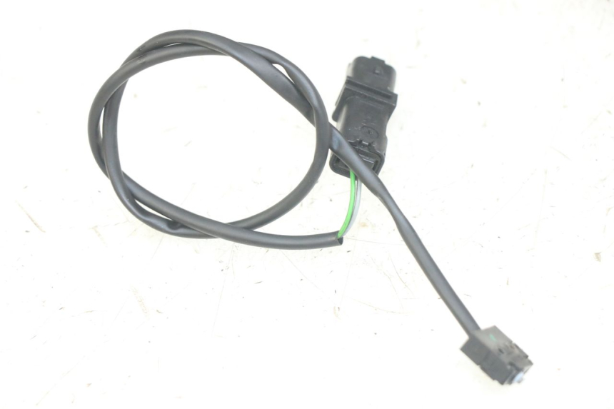 photo de RIGHT STOP LIGHT SWITCH PEUGEOT GEOPOLIS RS 125 (2007 - 2009) - Technical close-up