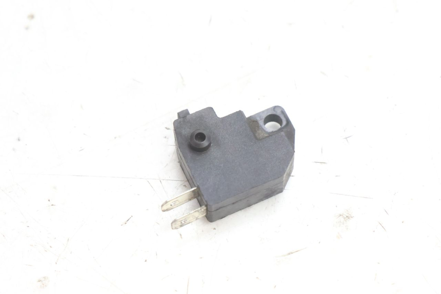 photo de RIGHT STOP LIGHT SWITCH NECO GPX LC 2T 50 (2014 - 2018) - Zoom on usage condition