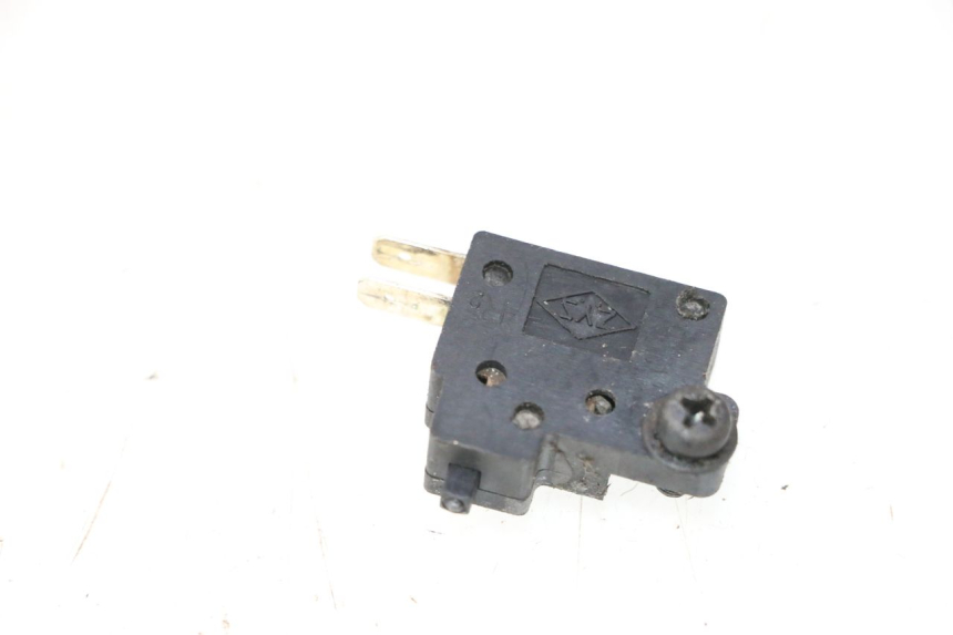 photo de RIGHT STOP LIGHT SWITCH KYMCO GRAND DINK 125 (2008 - 2014) - Main view