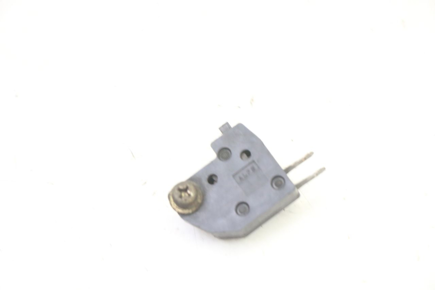 photo de RIGHT STOP LIGHT SWITCH SUZUKI GS GSE 500 (2001 - 2003) - Main view