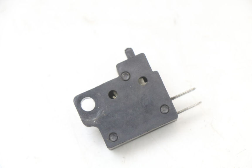 photo de RIGHT STOP LIGHT SWITCH HYOSUNG GTR 125 (2006 - 2008) - Main view